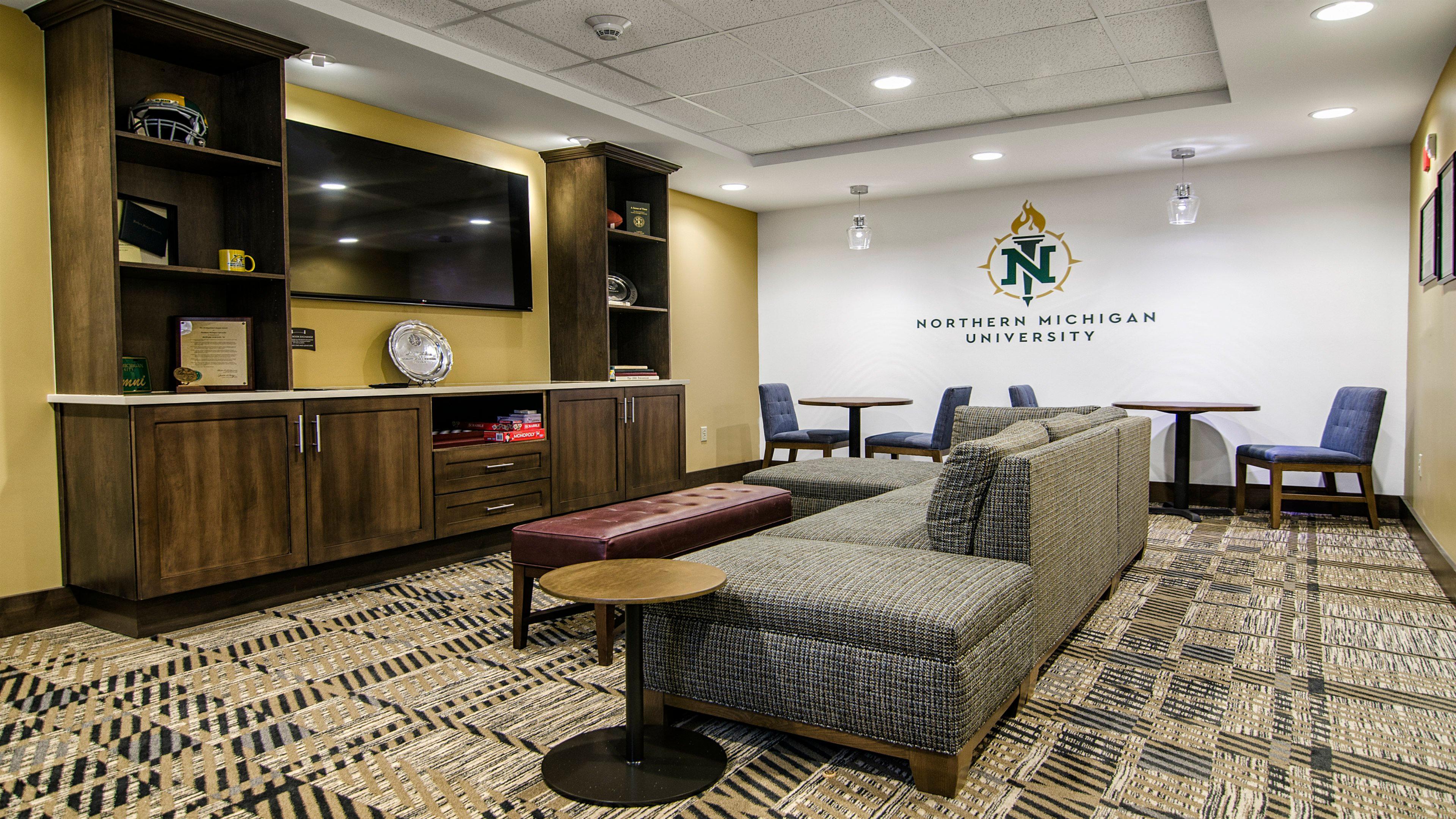 Staybridge Suites Marquette By Ihg Exterior foto