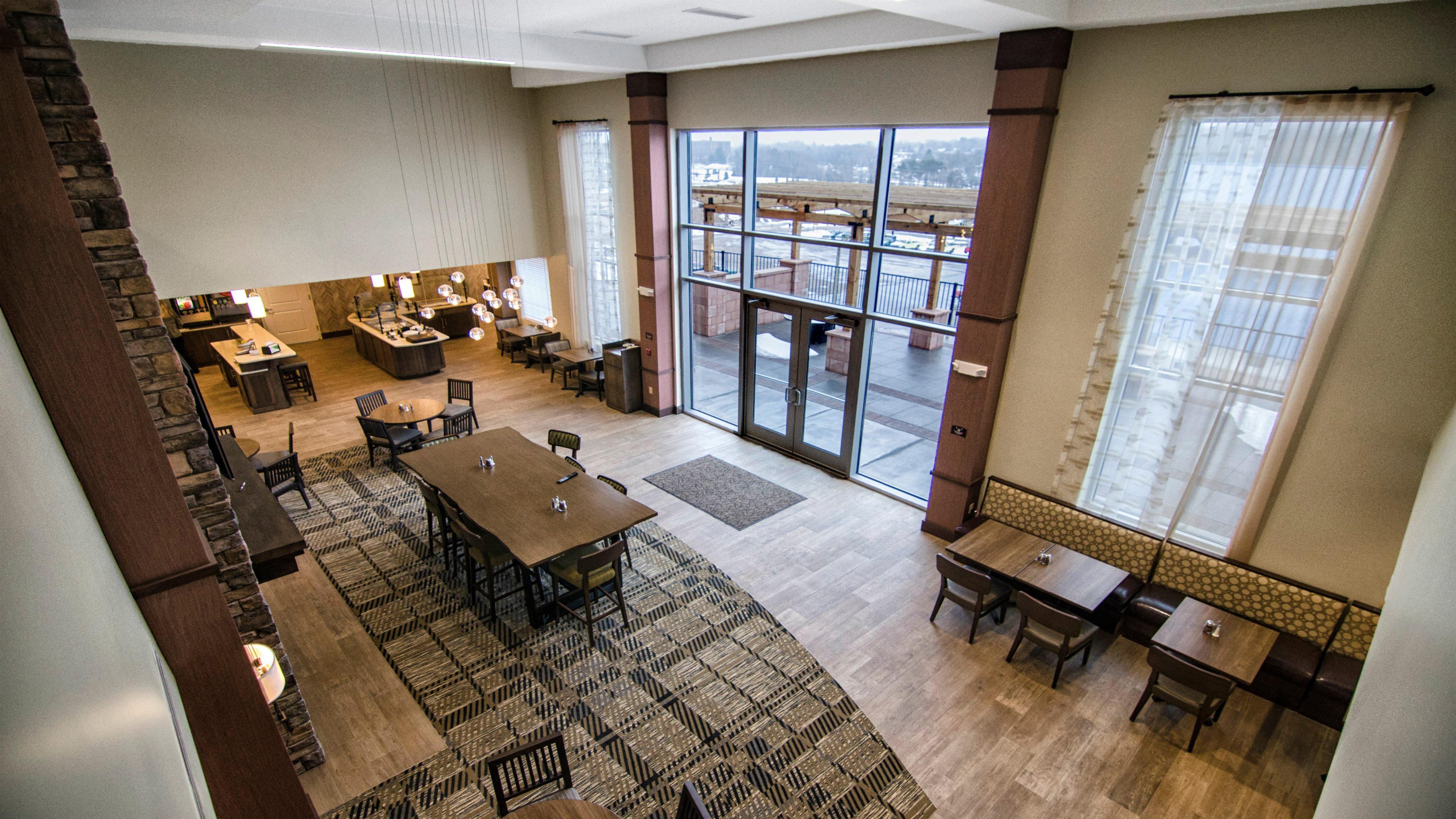 Staybridge Suites Marquette By Ihg Exterior foto