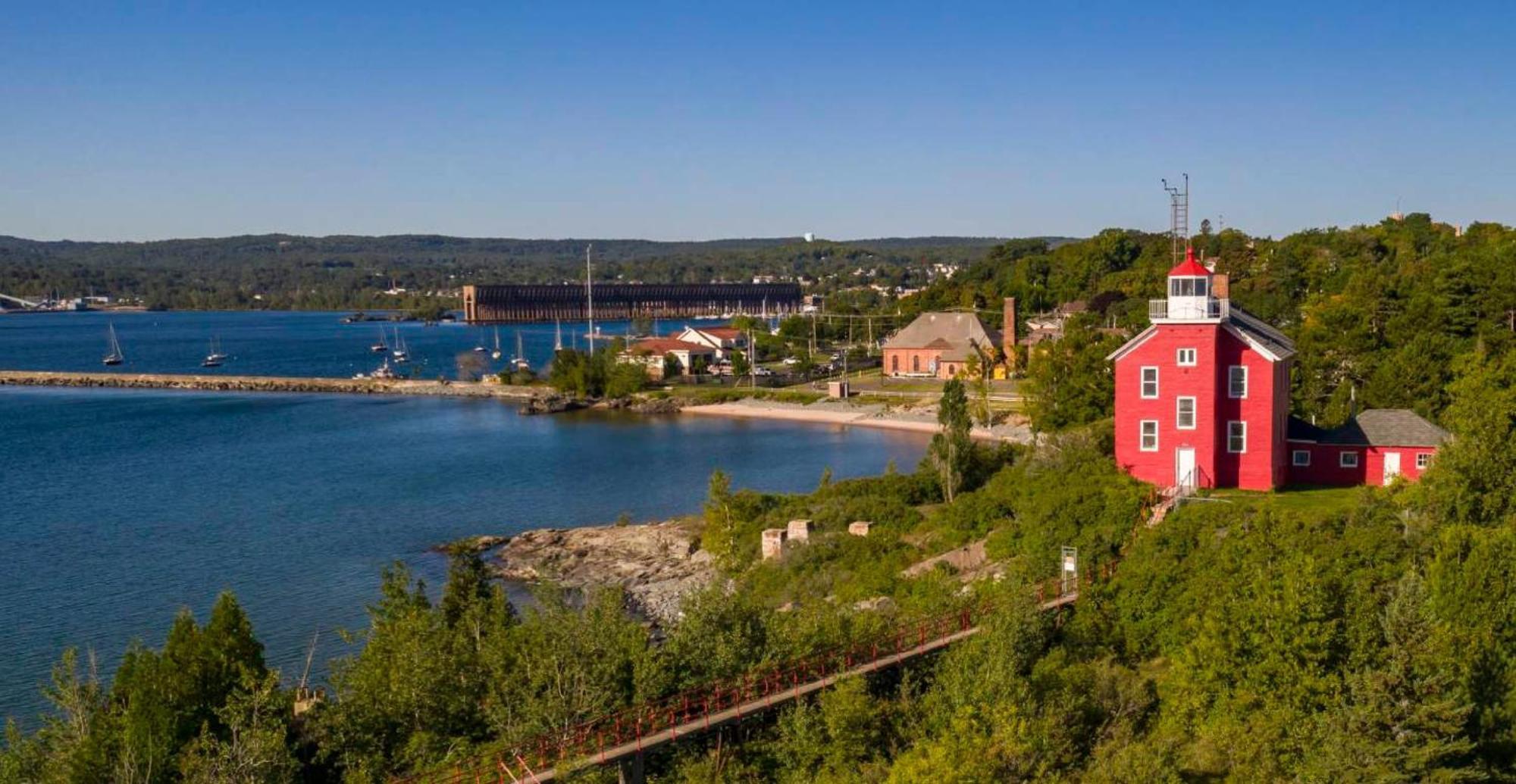 Staybridge Suites Marquette By Ihg Exterior foto
